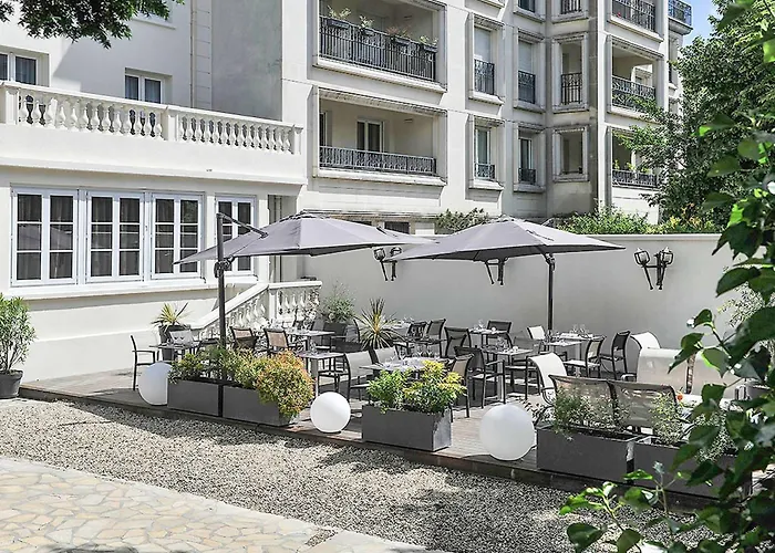 Mercure Paris Saint Cloud Hippodrome