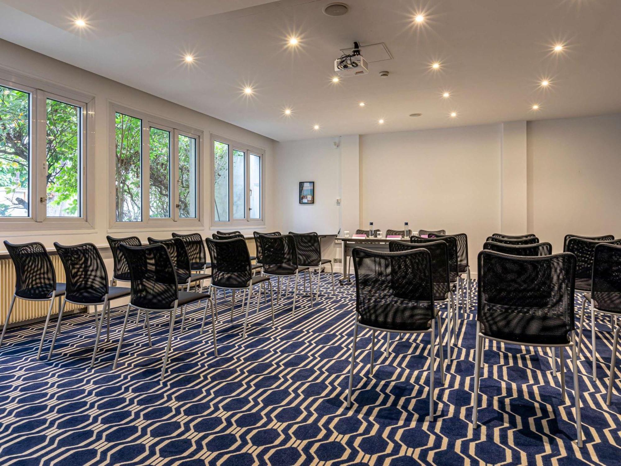 Hotel Mercure Paris Cloud Hippodrome