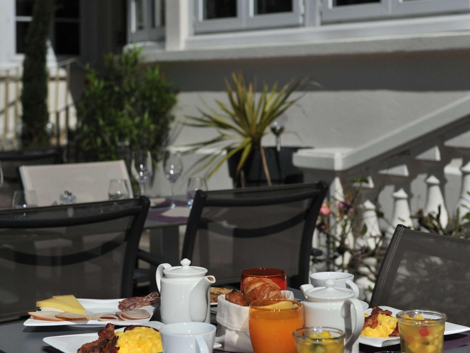 Hotel Mercure Paris Cloud Hippodrome
